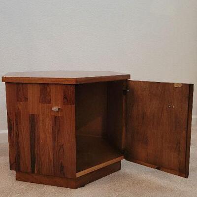 Lot 202: Vintage Mid Century Modern LANE Hexagon Side Table