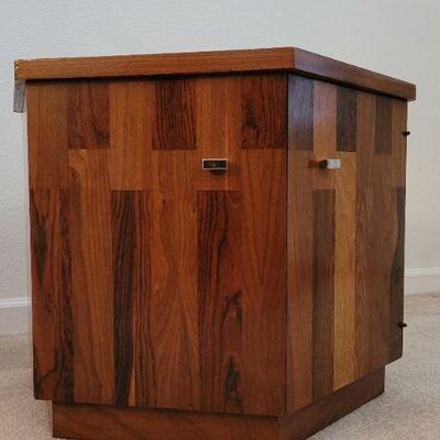 Lot 202: Vintage Mid Century Modern LANE Hexagon Side Table