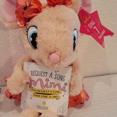Lot 212: New Hallmark Singing MIMI Bundle TESTED A+
