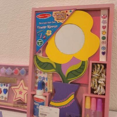 Lot 216: Assortment of New Doug & Melissa Arts and Craft Toy Kits