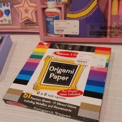 Lot 216: Assortment of New Doug & Melissa Arts and Craft Toy Kits