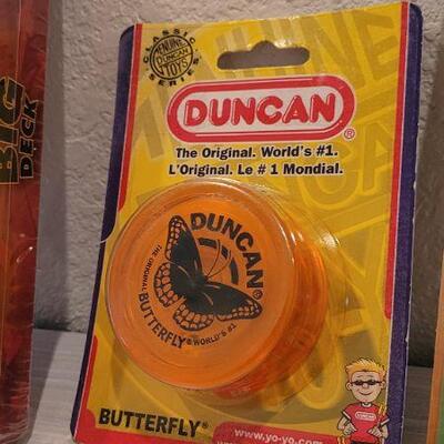 Lot 218: Assorted NEW Children's Activity Helpers