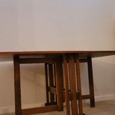 Lot 223: Vintage Mid Century Modern Walnut Drop Leaf Gate Leg Kitchen Table (ONLY 8" Deep x 36" Wide when Compact)