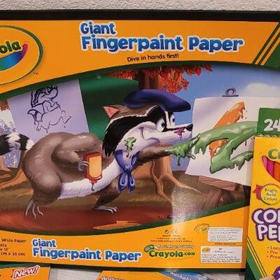 Lot 224: Large New CRAYOLA Arts and Crafts Children's Bundle