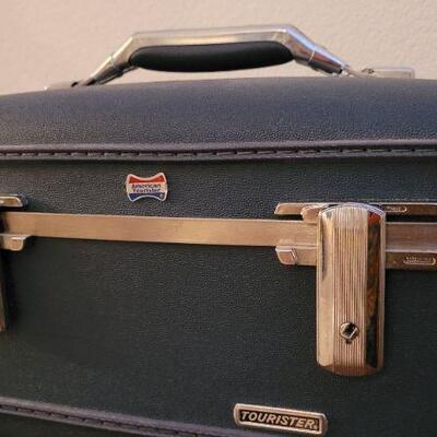 Lot 232: Vintage Mid Century Modern Unused AMERICAN TOURISTER Carryon Hard Case w/ Key