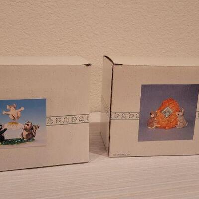 Lot 236: Assorted Vintage New CHARMING TAILS Collectibles 