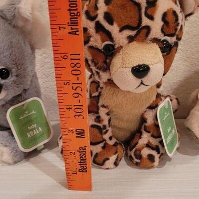 Lot 246: (3) New Hallmark Stuffed Animals - KOALA, JUNGLE CAR AND PUG