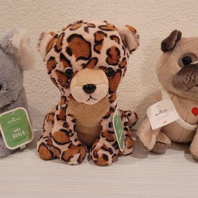 Lot 246: (3) New Hallmark Stuffed Animals - KOALA, JUNGLE CAR AND PUG