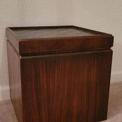 Lot 252: Vintage Mid Century Modern LANE Chess / Checkerboard Reversible Storage Seat