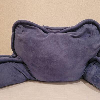 Lot 260: Home Deco Comfort Pillow
