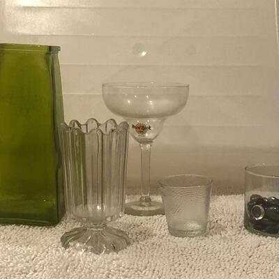 Lot of misc glass ware