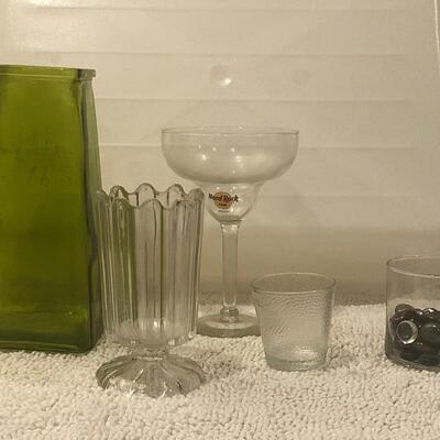 Lot of misc glass ware