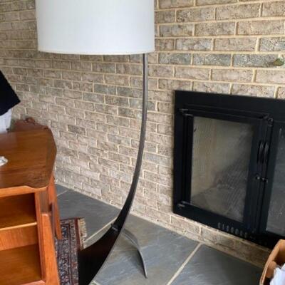 137 Hubbardton Forge Stasis Modern Style Floor Lamp 
