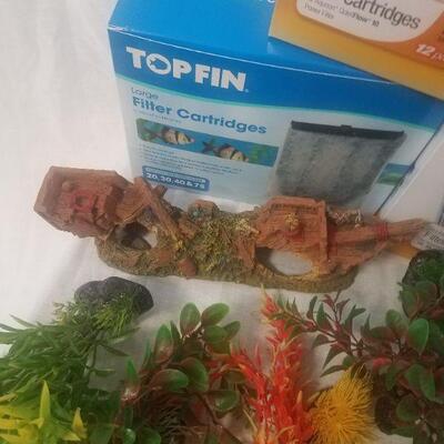 Lot #70 - Fish Tank Items Lot