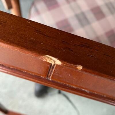 S157 The Bombay Co. Wooden Mirror 