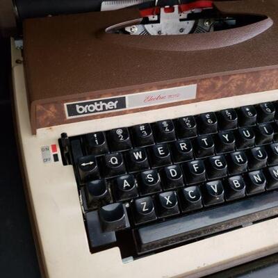 Electric brother typewriter vintage