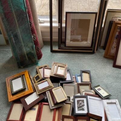 S160 Lot of Various Picture Frames 