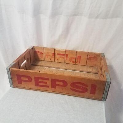 Lot #82 - Vintage Pepsi Crate