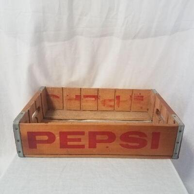 Lot #82 - Vintage Pepsi Crate