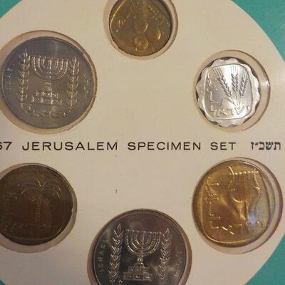 " 1967 Coins of Israel ", Uncirculated by Israeli Goverment.