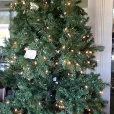 S172 9ft Pre-lit Christmas Tree with Decorations 