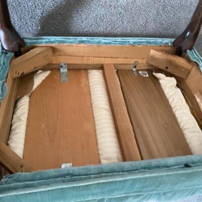 S197 Victorian Chair and Ottoman 