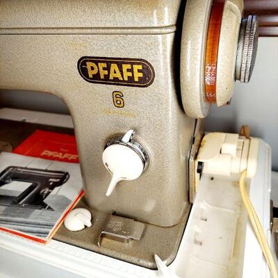 PFAFF #6 SEWING MACHINE W/ CASE & EXTRAS 