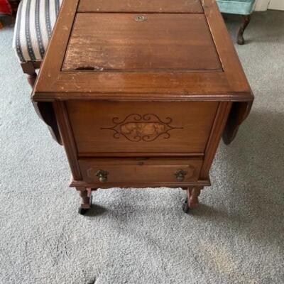 209 Vintage Drop leaf Bar on wheels 