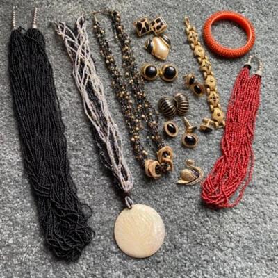 210 Lot of Vintage Black and white Costume Jewelry 