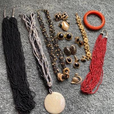 210 Lot of Vintage Black and white Costume Jewelry 