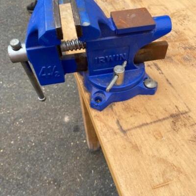 223 Work table with Vise 