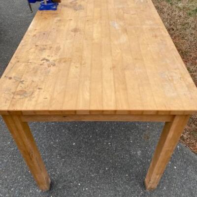 223 Work table with Vise 