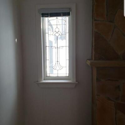 2 leaded glass side lights