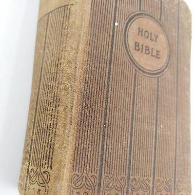 EARLY 1900S HOLY BIBLE 