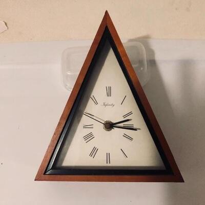 Infinity Table Clock