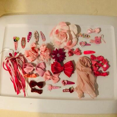 Lot of hair bows