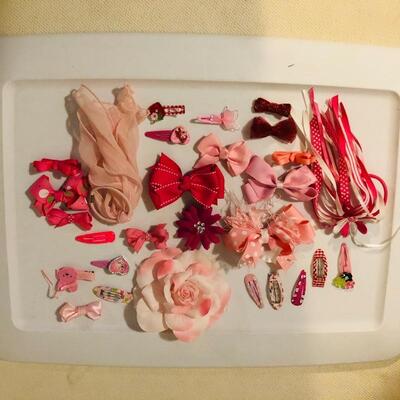 Lot of hair bows