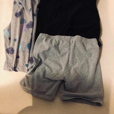 Girls clothing 