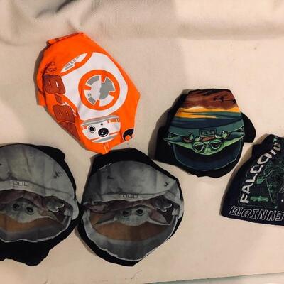 Boys medium star war shirts