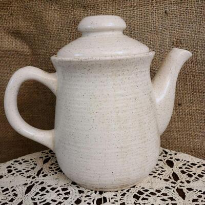 Churchill England Speckled beige coffee/teapot