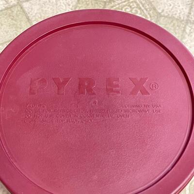 Pyrex 3 Piece Storage Bowls with Lids