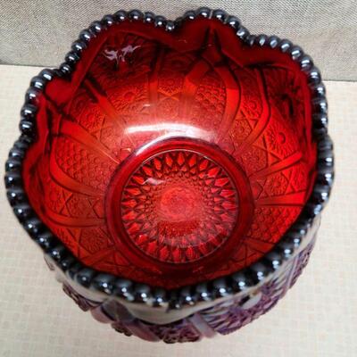 Vtg. Indiana Glass red heirloom Iridescent carnival glass bowl