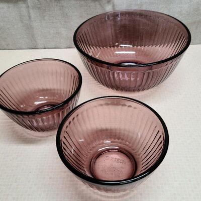 Set of 3 pyrex cranberry bowls