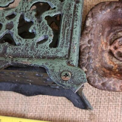 Cast iron soap dish and letter holder
