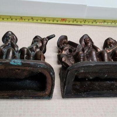 9 pc Asst metals bookends/doorstops