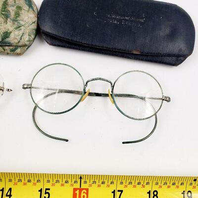 ANTIQUE SILVER TONED EYE GLASSES 