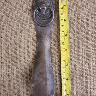Reed & Barton silver plate shoehorn with lion 