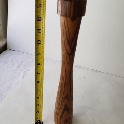 Tall pepper grinder 