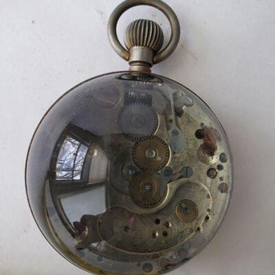 Clock paperweight 