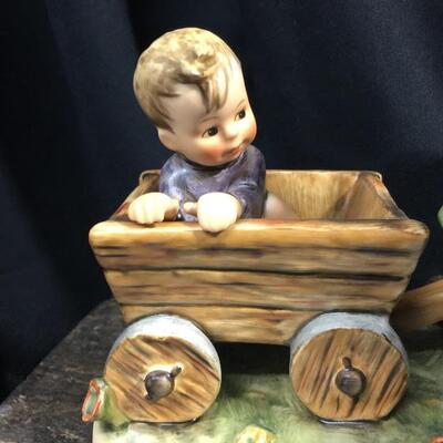 Lot 40: Hummel #406 â€œPleasant Journeyâ€ TMK 6 MINT